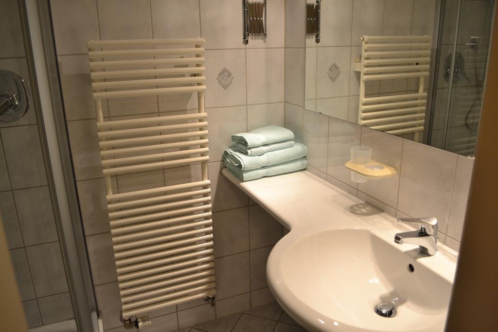 Hotel Hospiz 蒂宾根 外观 照片
