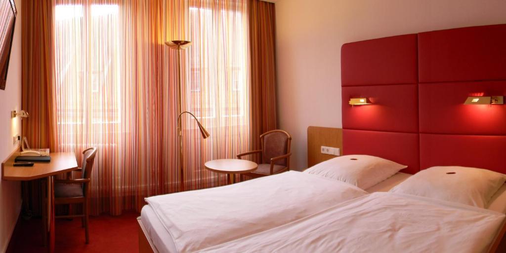Hotel Hospiz 蒂宾根 客房 照片